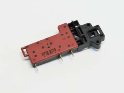 УСТРОЙСТВО БЛОКИРОВКИ ЛЮКА